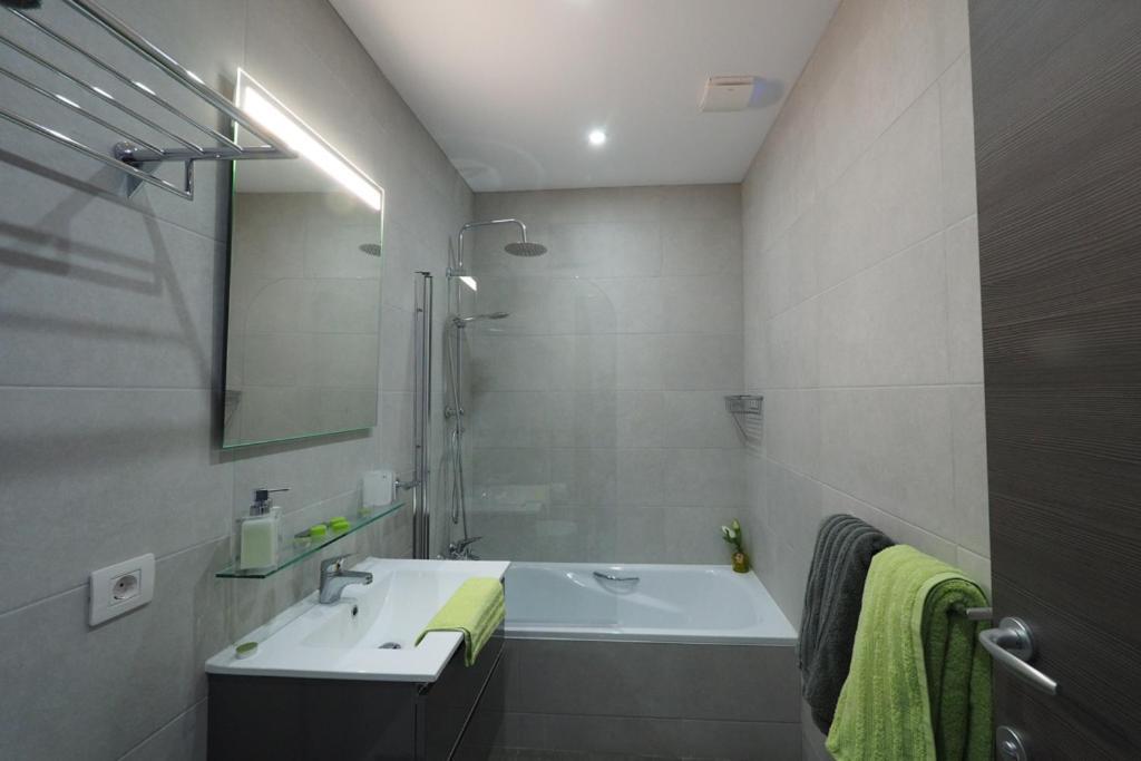 Private Apartment With Mountain And Sea Views, La Asomada, Lanzarote Tías Exterior foto